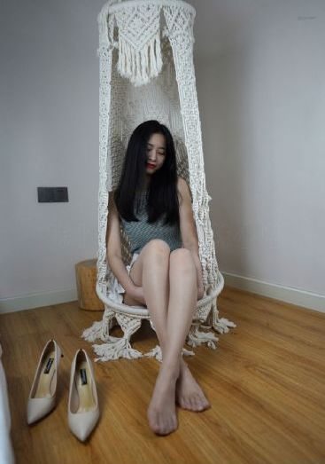 我和闺蜜二女共侍一夫小说_1080迅雷电影在线