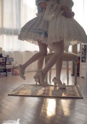 两个人免费的视频高清在线观看_超清在线播放观看