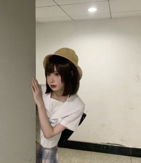 小男生自愿扒裤玩J_BD国语HD高清在线观看