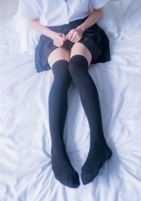 林予曦吃芭蕉采访_DVD免费观看最新