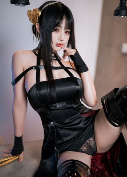 亚洲1000人体摄影rt_720电影完整版在线观看