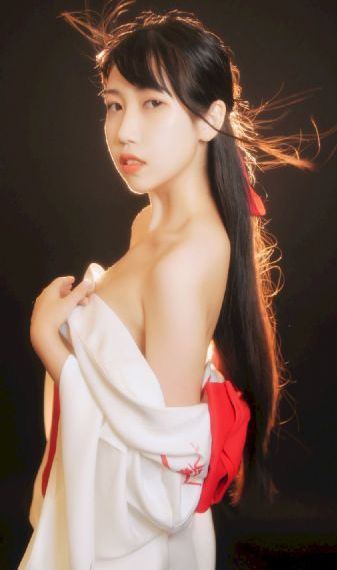人人妻人人玩人人爽_蓝光天堂在线