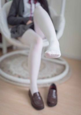 深捣耸动h_4K动漫在线观看